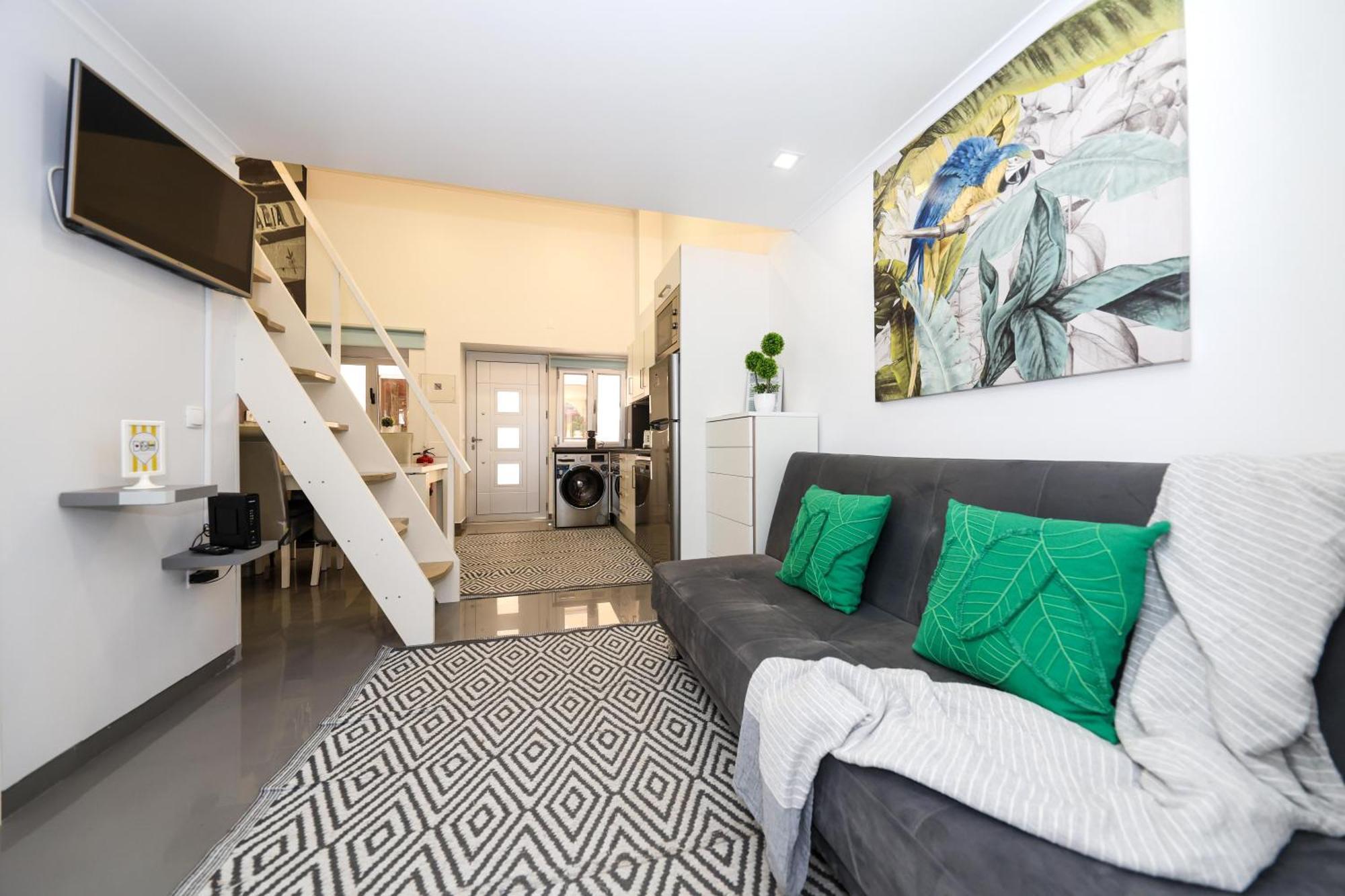 Dina Beach House Nazare Exterior photo